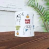 Taza personalizada Quiero Café con personajes estilo Flork y frases divertidas para amantes del café.