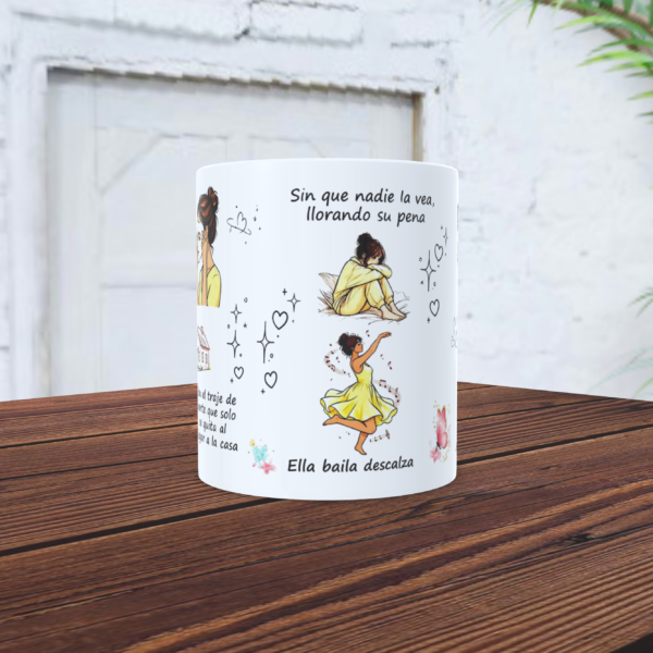 Taza a la niña que fui (3) Taza personalizada inspirada en la canción A La Niña Que Fui de Kany García con ilustraciones emocionales y diseño exclusivo.